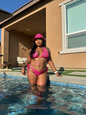Simply Powerful Bikini w/ matching bucket hat